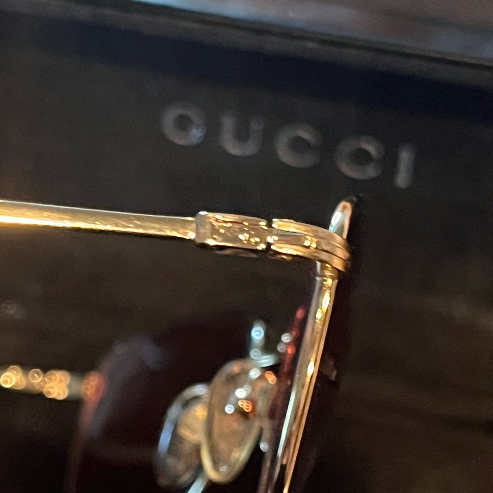 Gucci Aviator Sunglasses W/ Case - Unisex - Picture 6 of 8